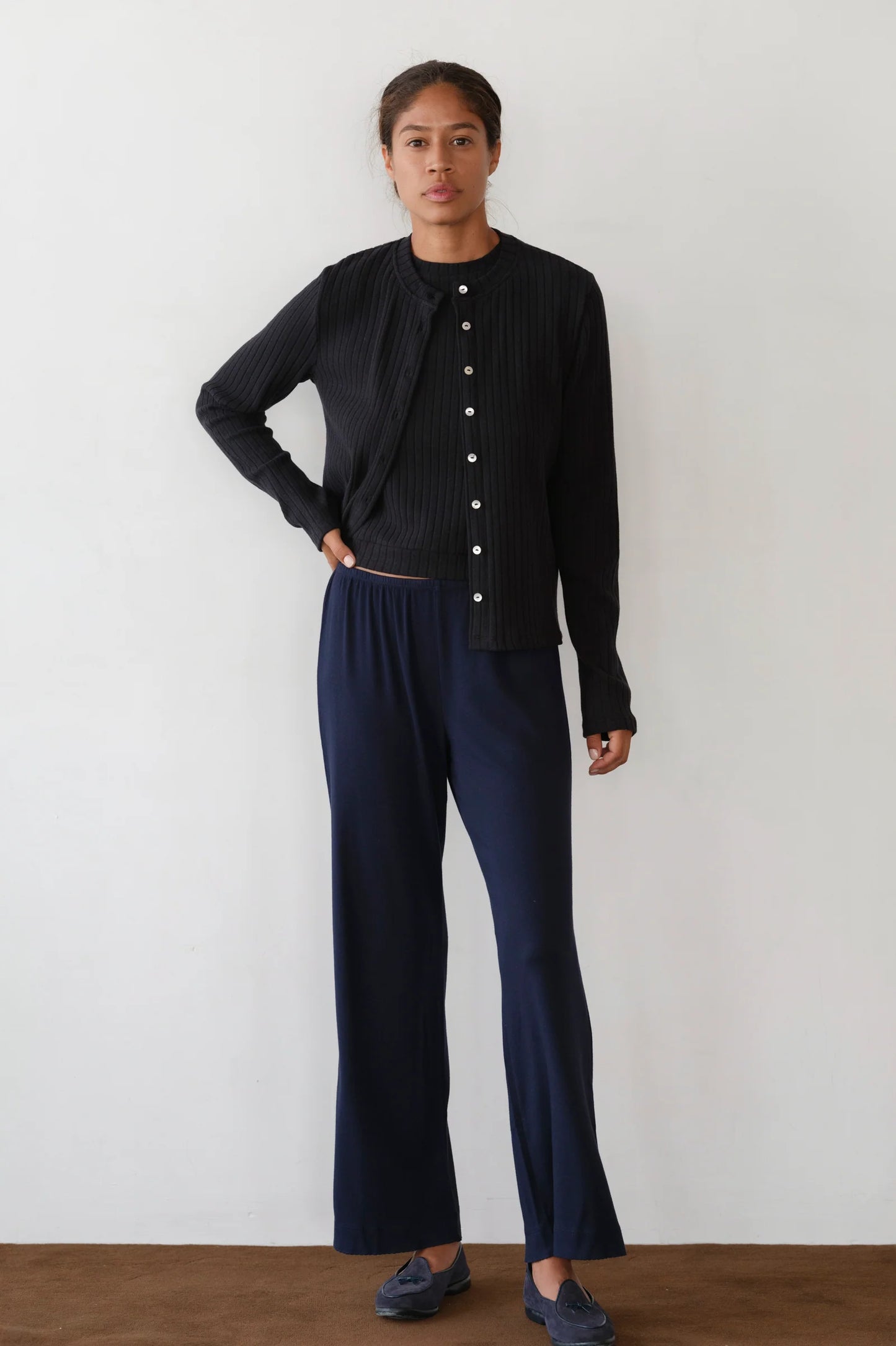 The Baby Rib Scallop Pant in Navy