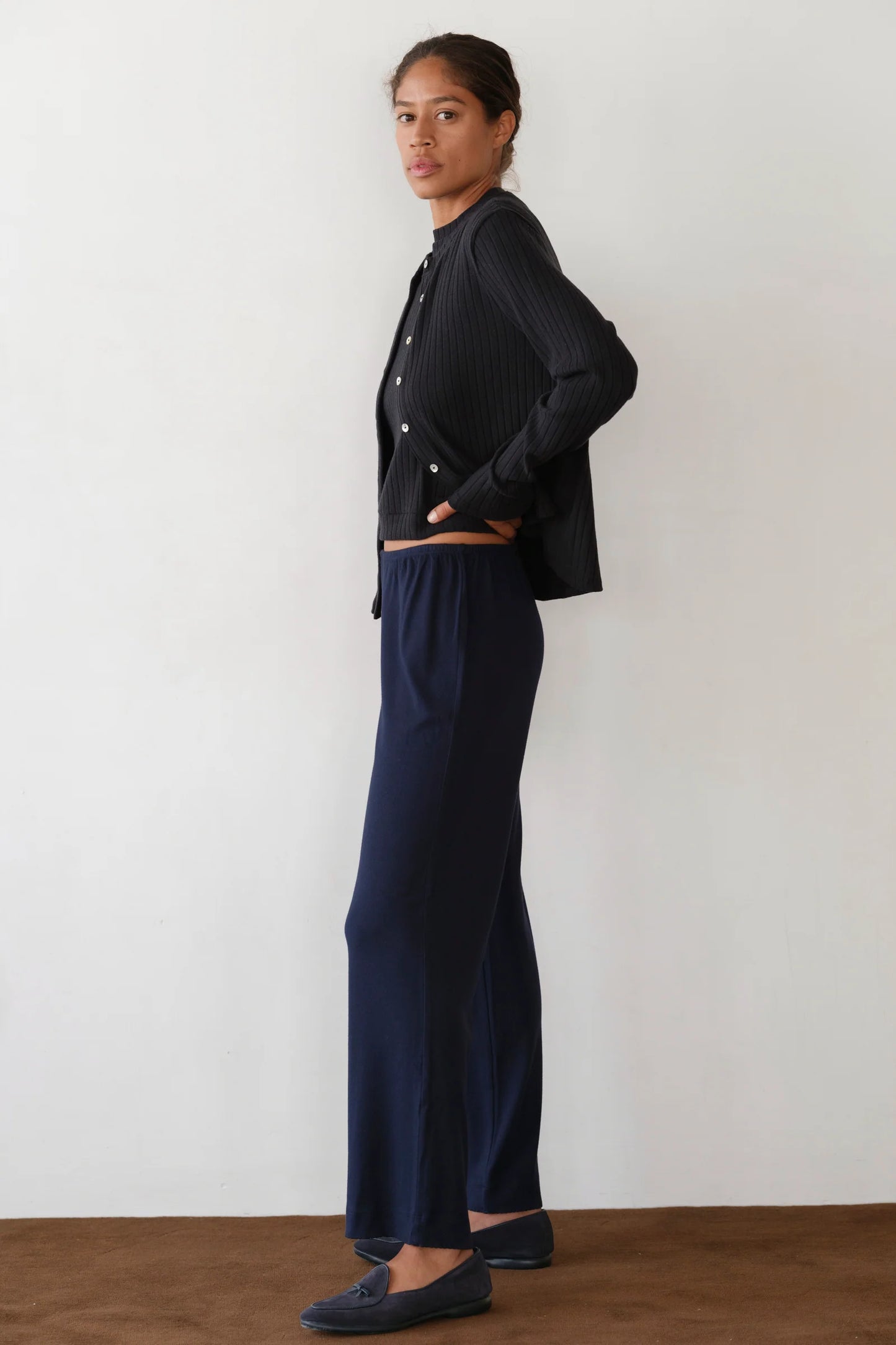 The Baby Rib Scallop Pant in Navy
