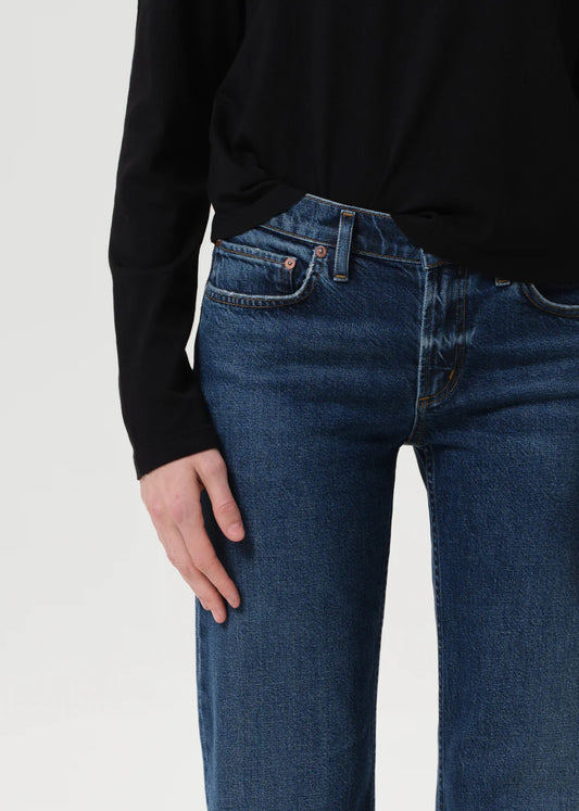 Low Rise Slim in Slick