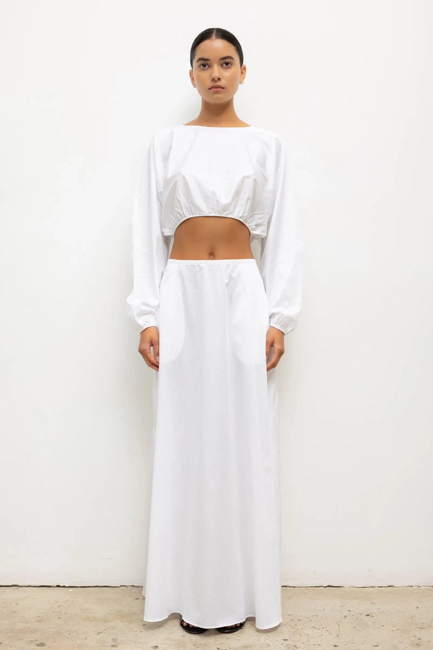 YOKO LONG SLEEVE BLOUSON TOP IN WHITE