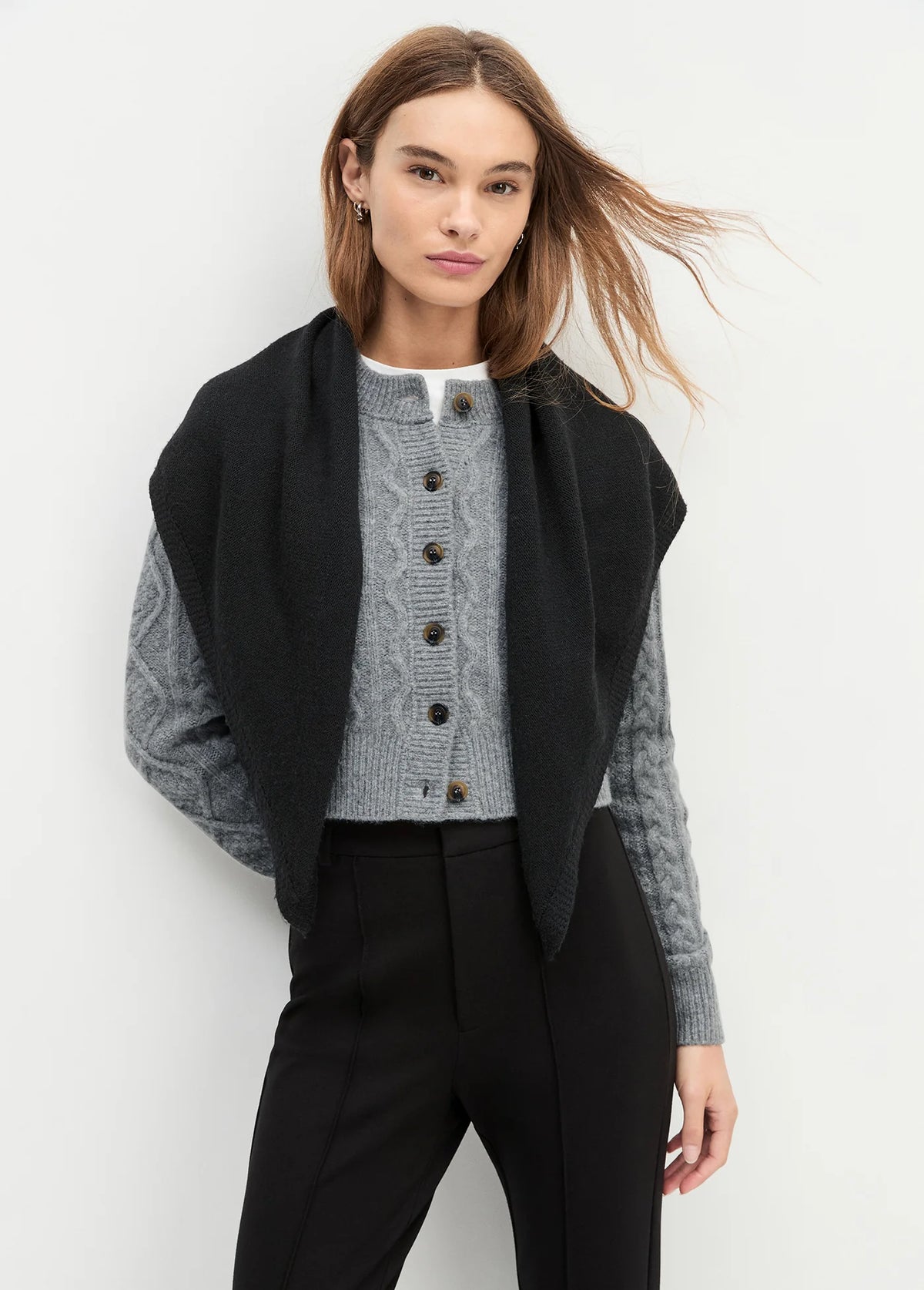 The Triangle Scarf in Black