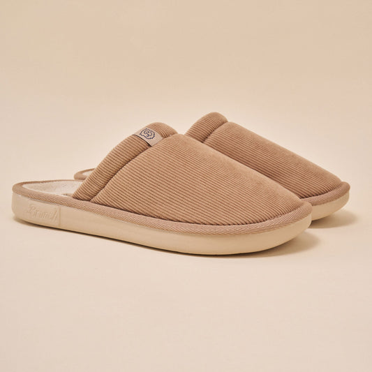 Essential Corduroy in Caramel
