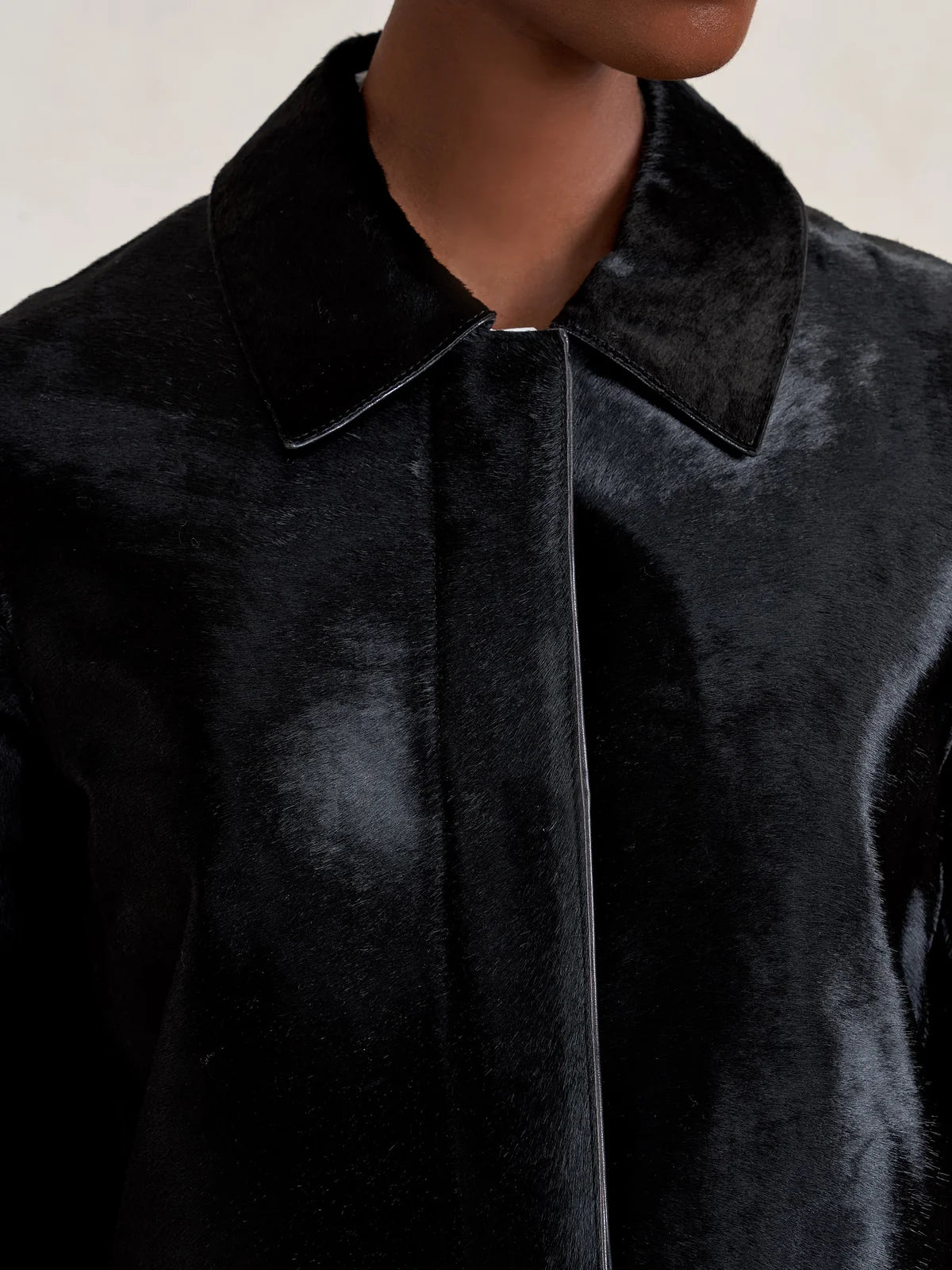 caro Coat in Black