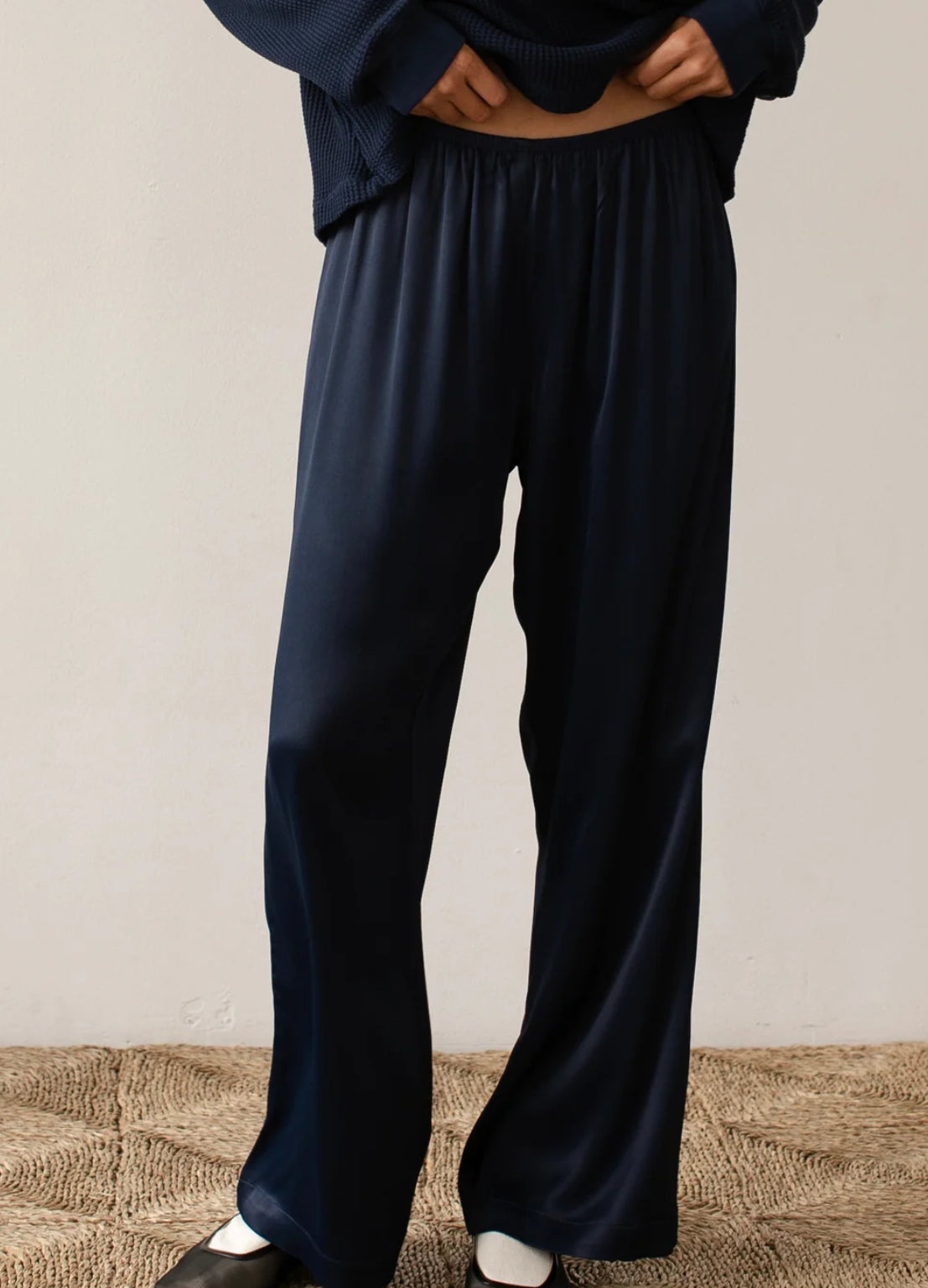 Satiny Simple Pant