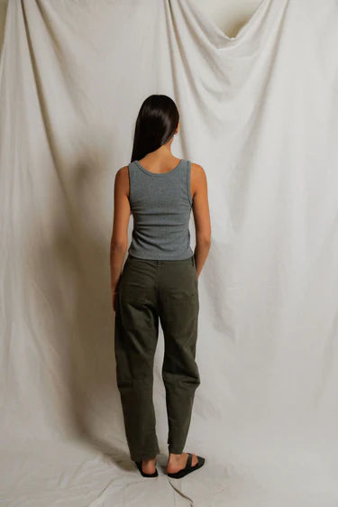 Blondie Structured Rib Bra Friendly Tank in Dark Heather Grey