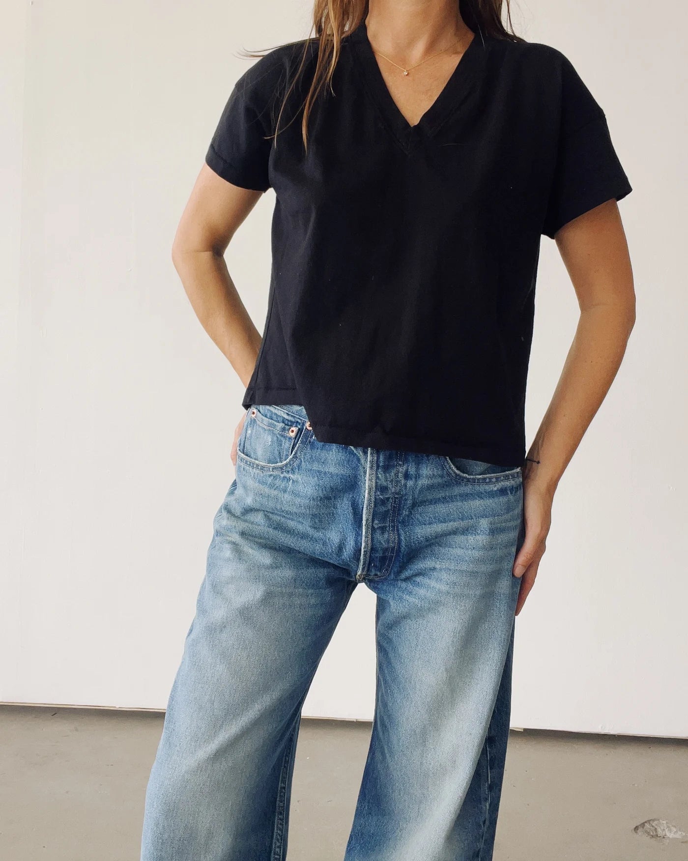 The Boxy V-Neck in Black