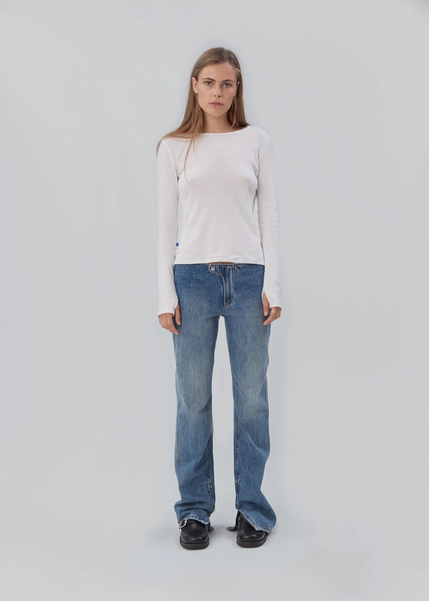 11 Jean in Worn Blue