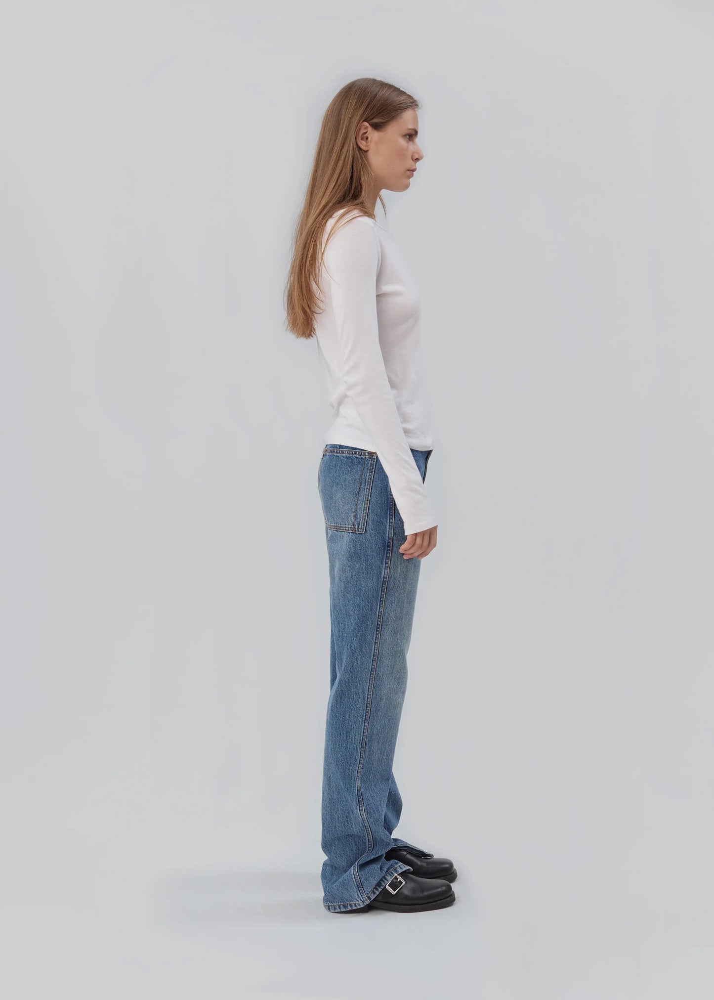 11 Jean in Worn Blue
