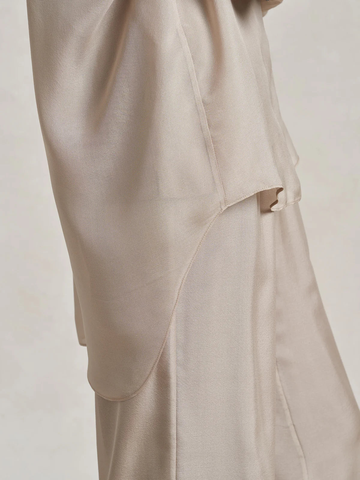 Freya Shirt in Beige