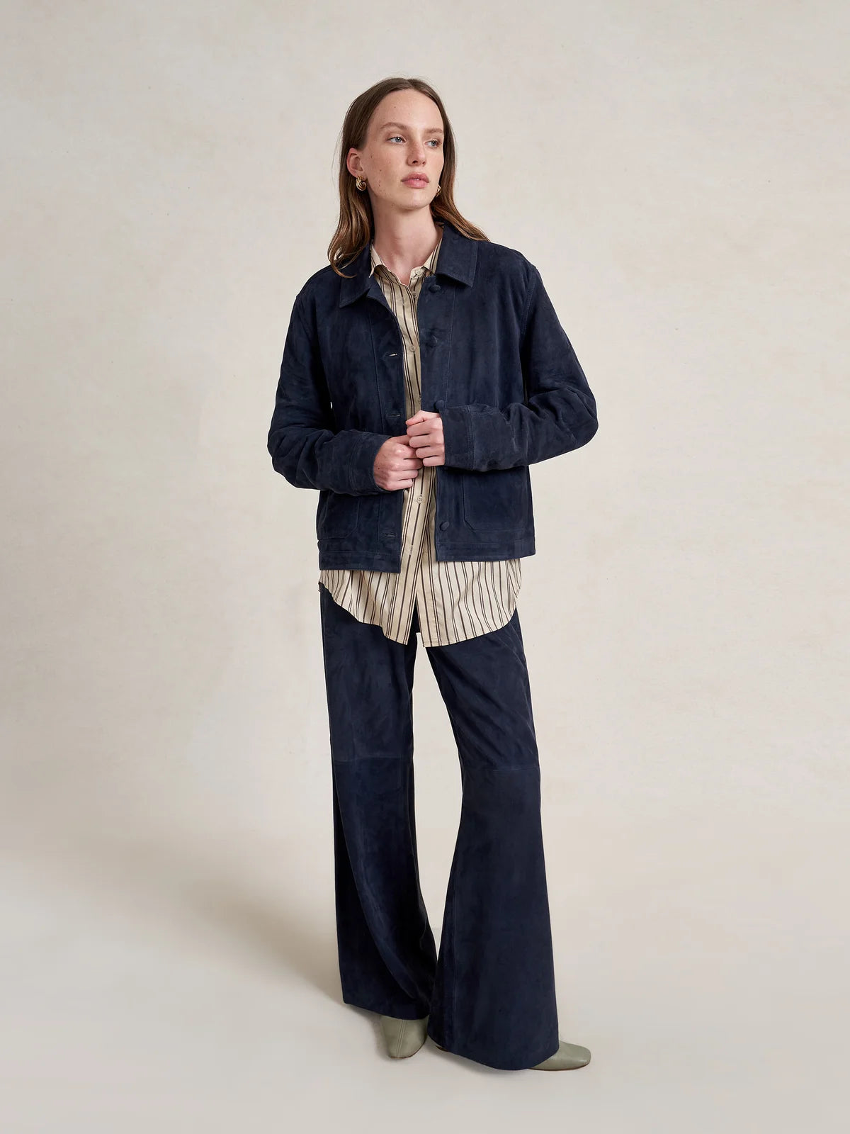 Suede Cropped Val Jacket in Navy
