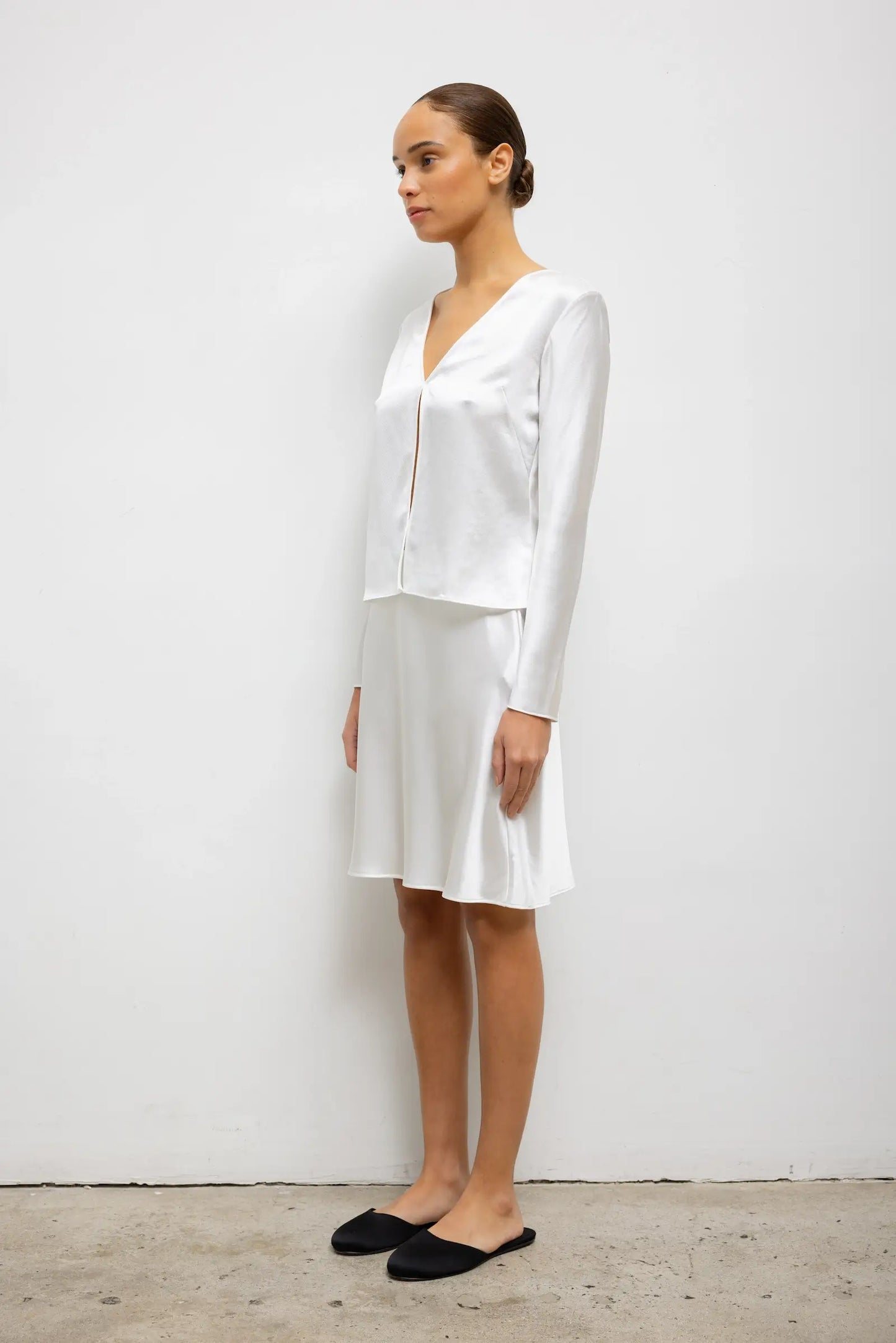 Barb Button Long Sleeve Top in Optic White