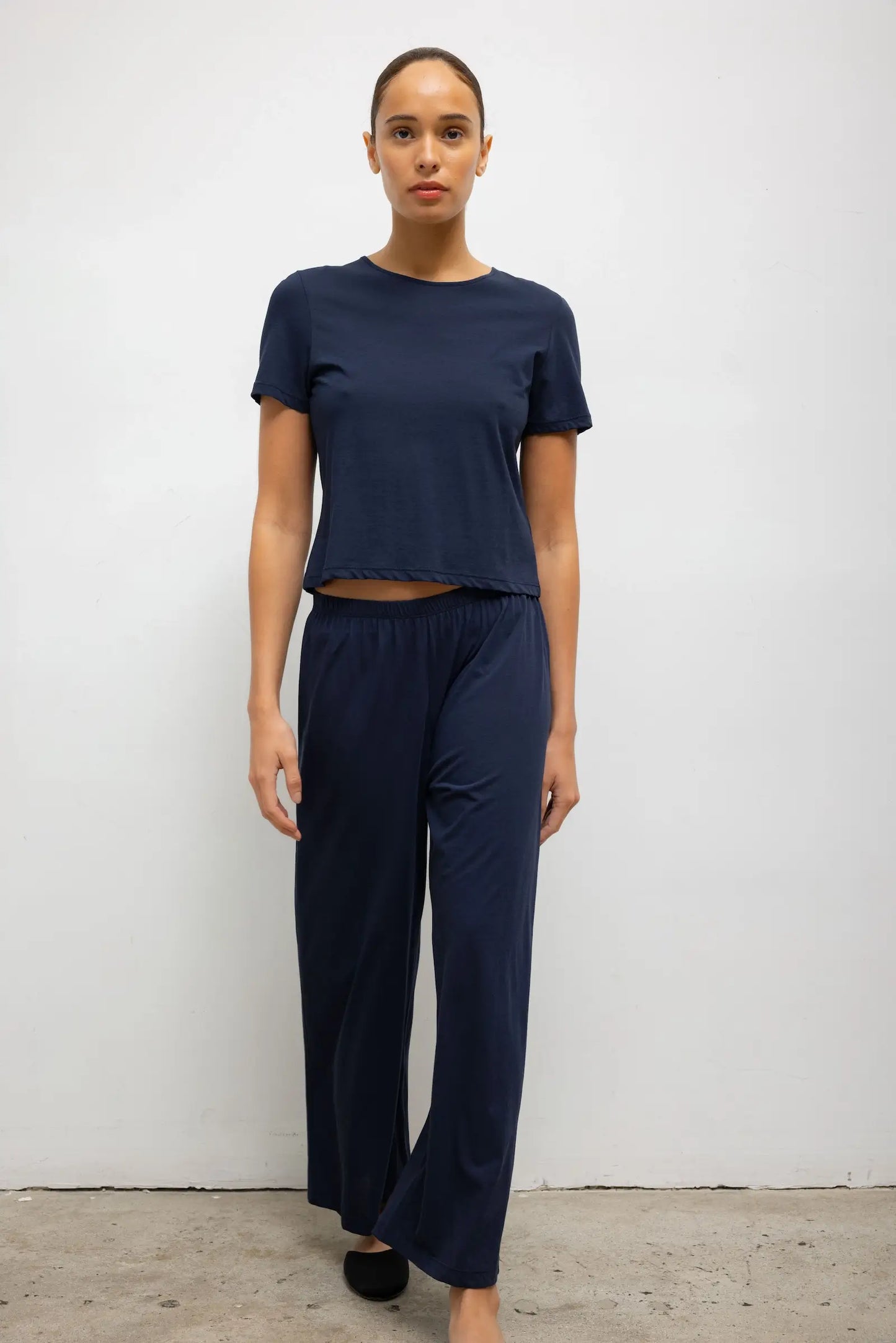 Milo Crop Tee in Midnight
