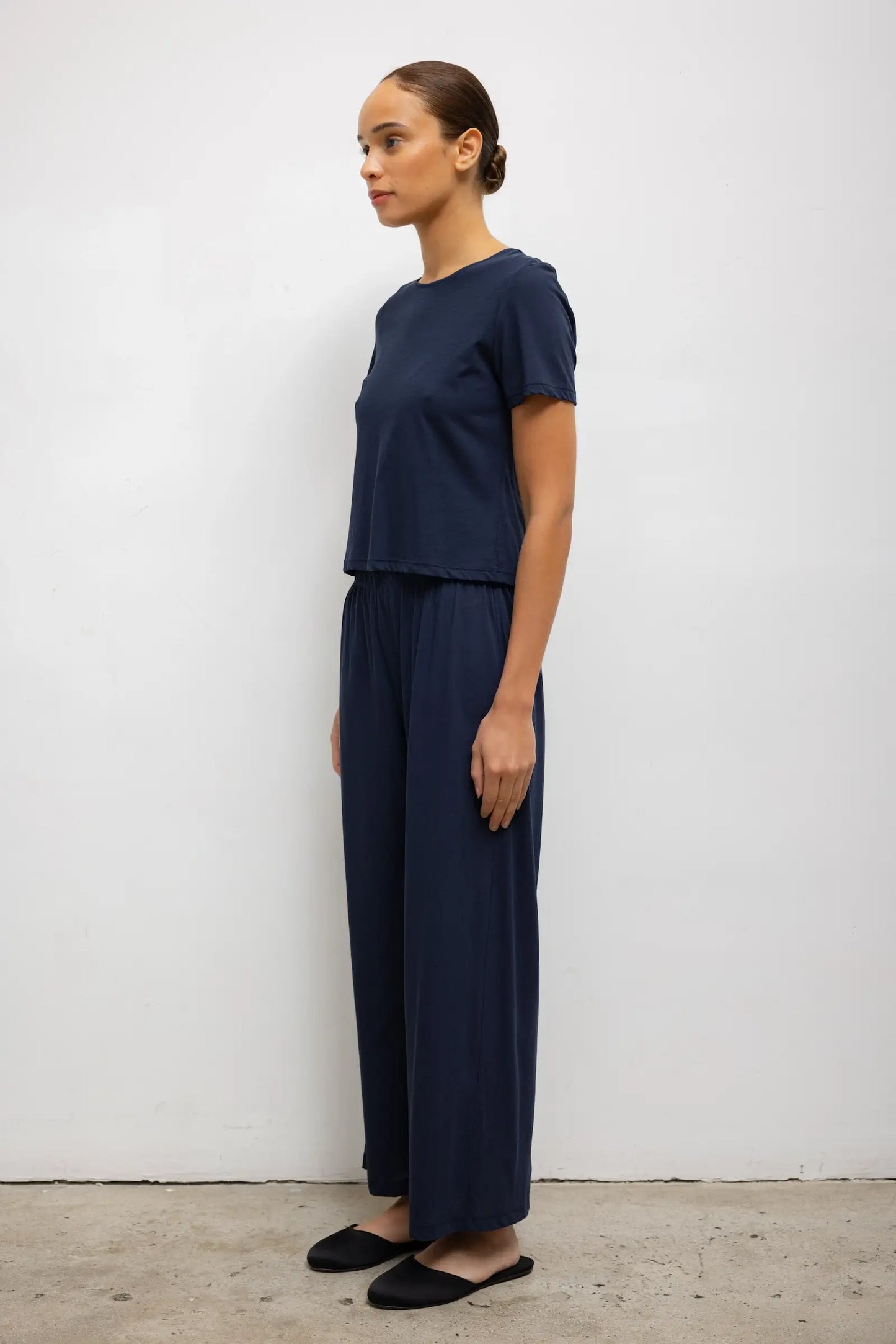 Milo Crop Tee in Midnight