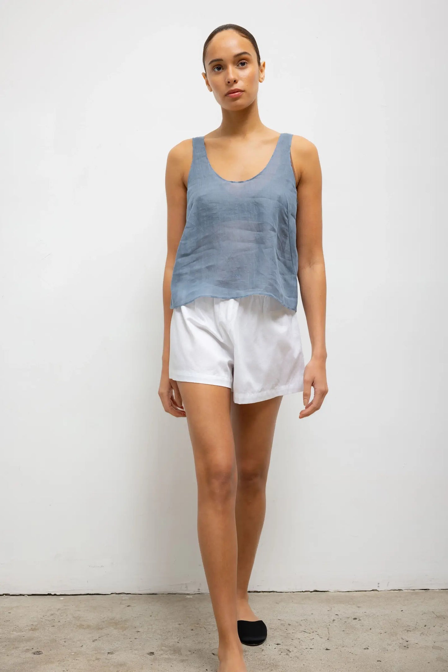 YOKO SUMMER SHORT IN WHITE