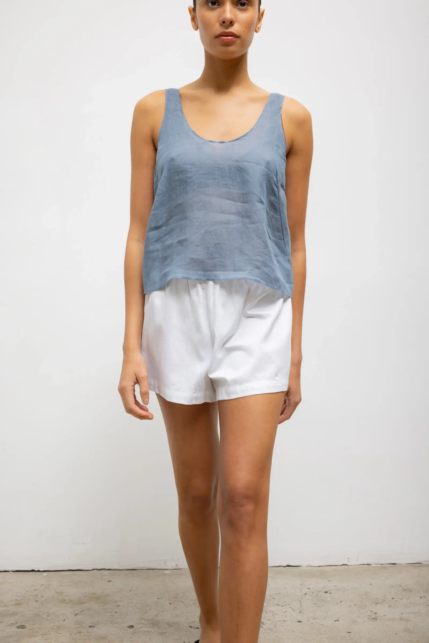 YOKO SUMMER SHORT IN WHITE