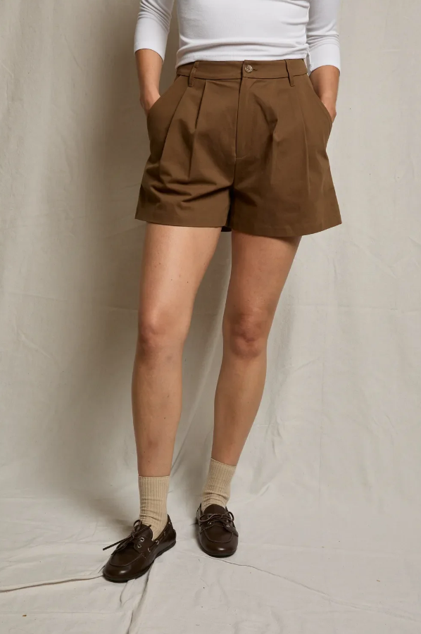 Mei Twill Shorts in Mocha