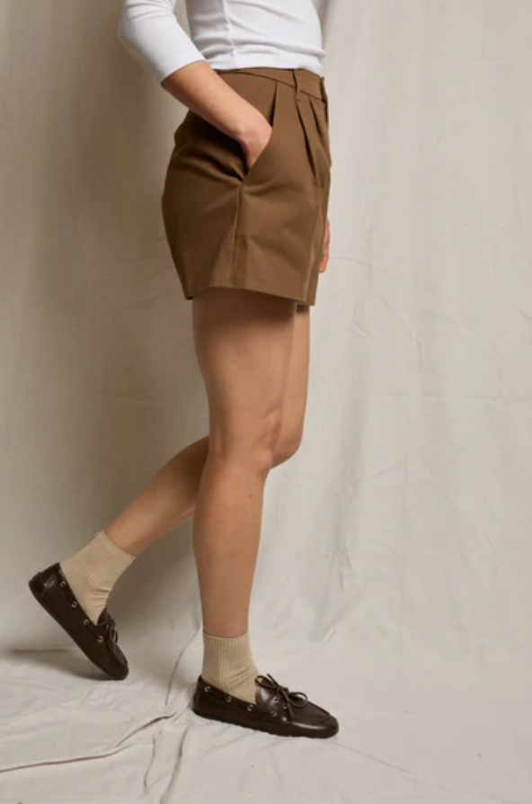 Mei Twill Shorts in Mocha
