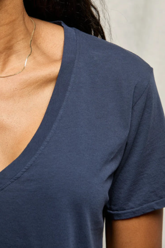 Beckett Crispy Cotton V/U Neck Tee in Navy