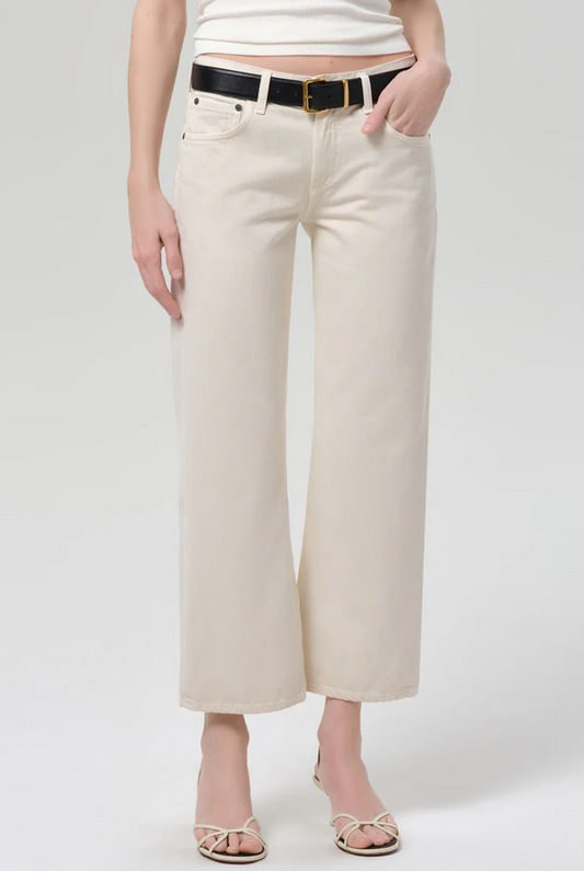 Faye Vintage Straight in Almond