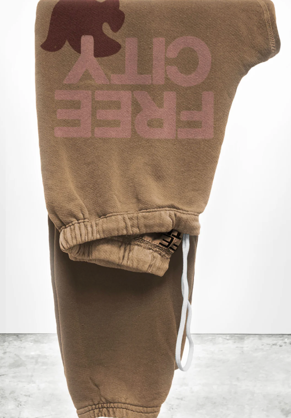 Free City Large Sweatpant in Bronzer