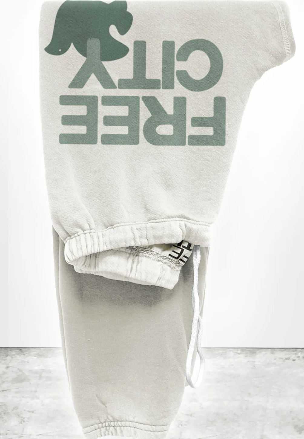 Free City Large Sweatpant in Creamy Cactus