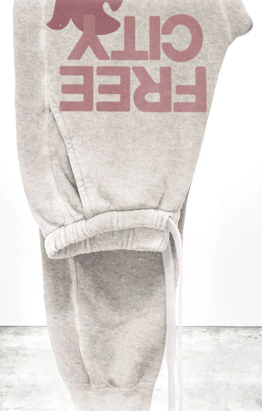 Freecity Large Pocket Sweatpant in Heatheryumm Oats